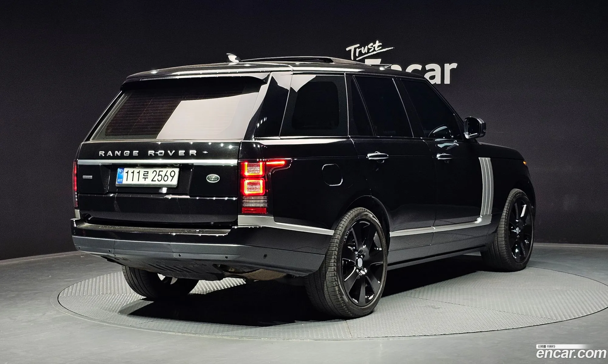 Land Rover Range Rover 2017 SALGA2FJXHA344795 — 10