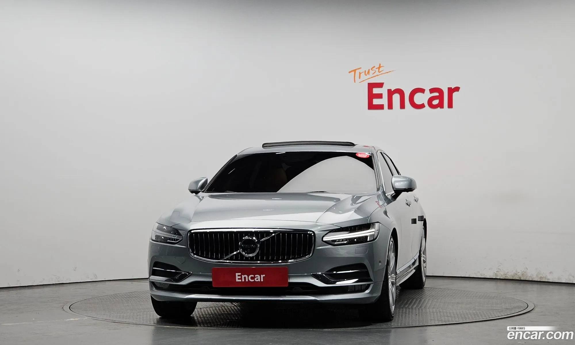 Volvo S90 2019 — 2
