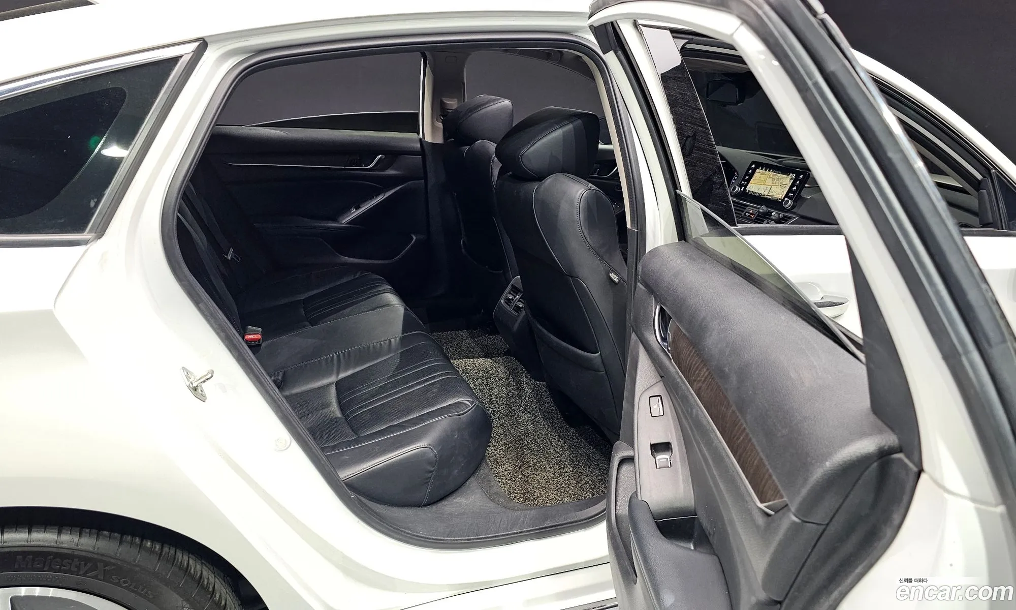 Honda Accord 10th Gen 2018 — 19