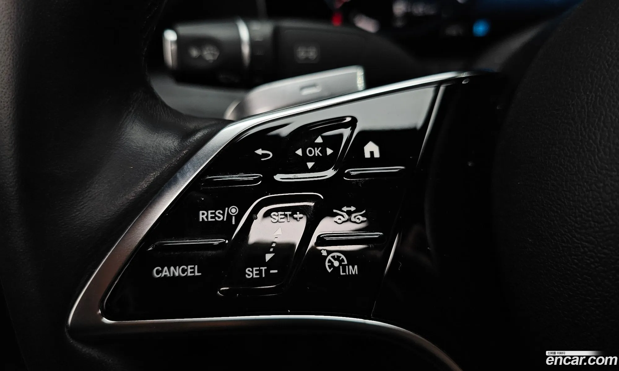 Mercedes-Benz E-Class W213 2022 — 15