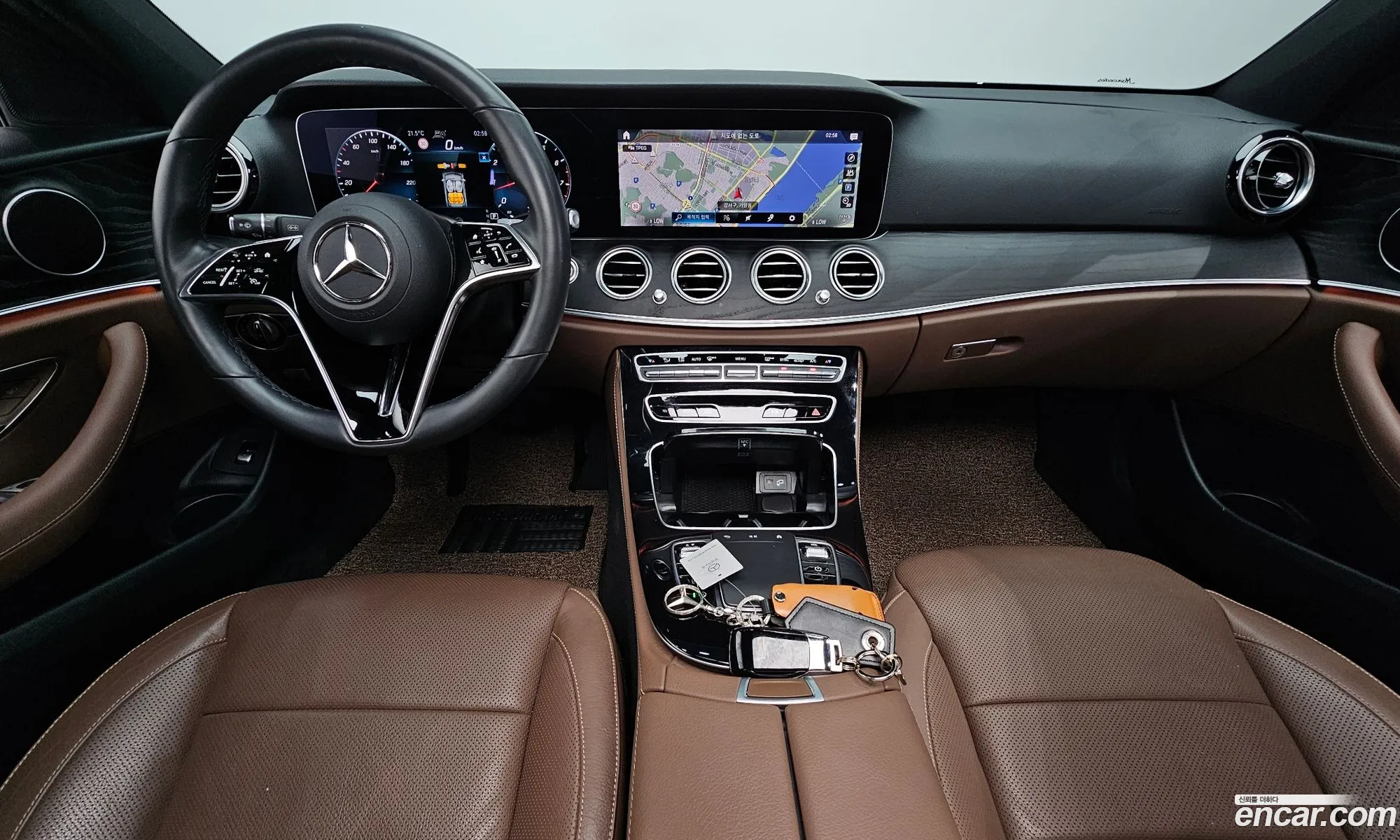 Mercedes-Benz E-Class W213 2022 — 11