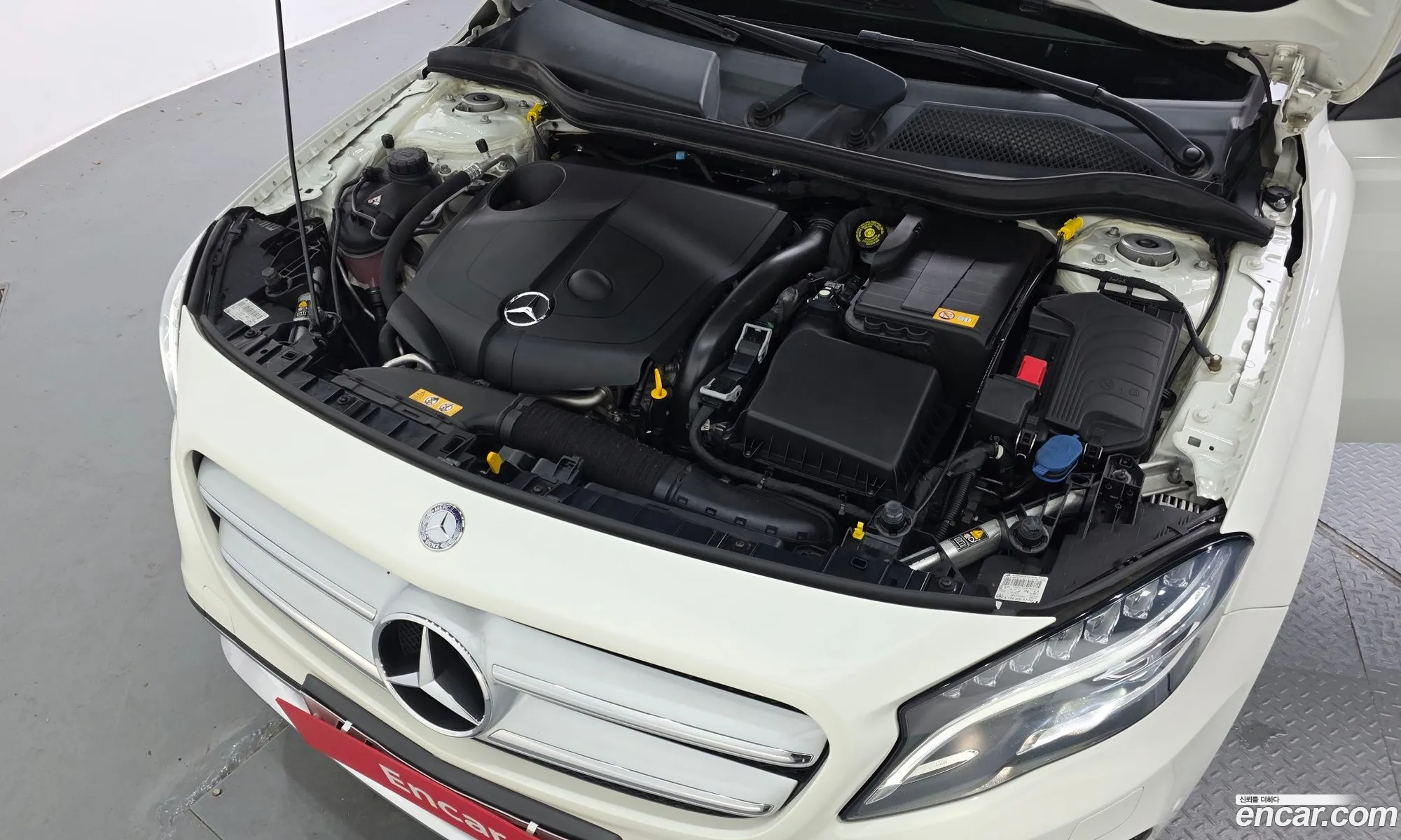 Mercedes-Benz GLA-Class X156 2015 — 17