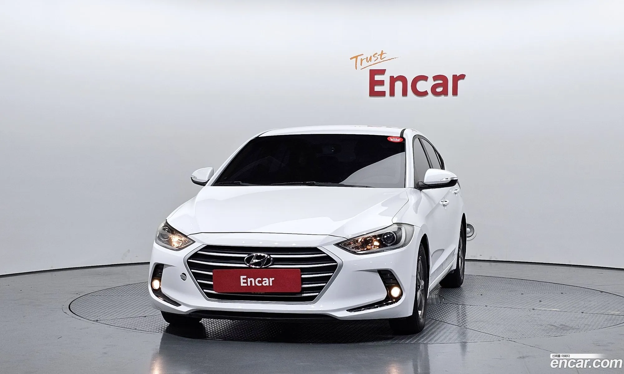 Hyundai Elantra AD 2016 — 17