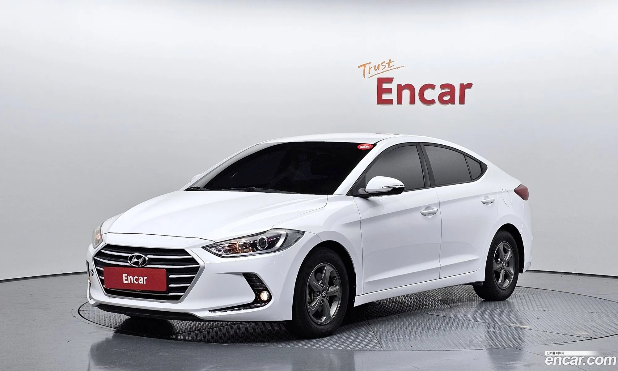 Hyundai Elantra AD 2016 — 18