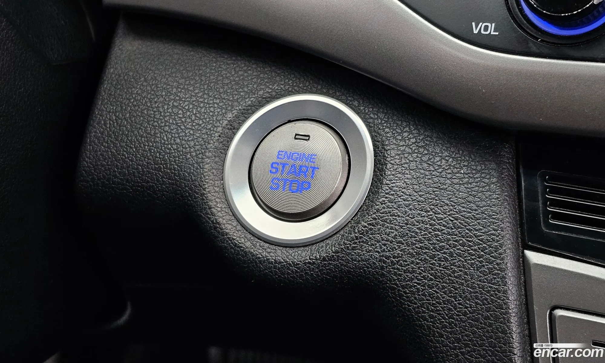 Hyundai Elantra AD 2016 — 6