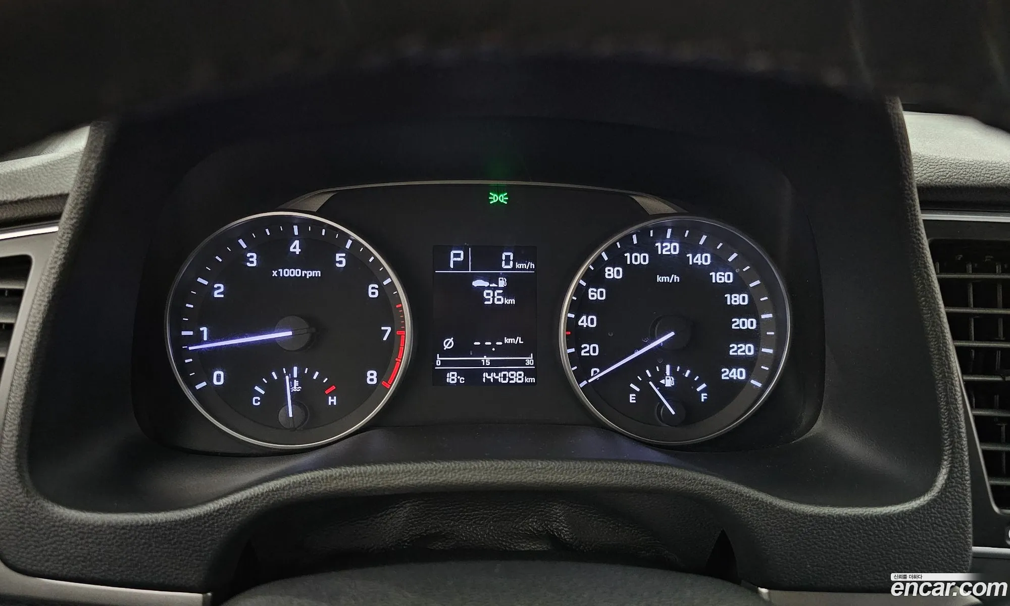 Hyundai Elantra AD 2016 — 7
