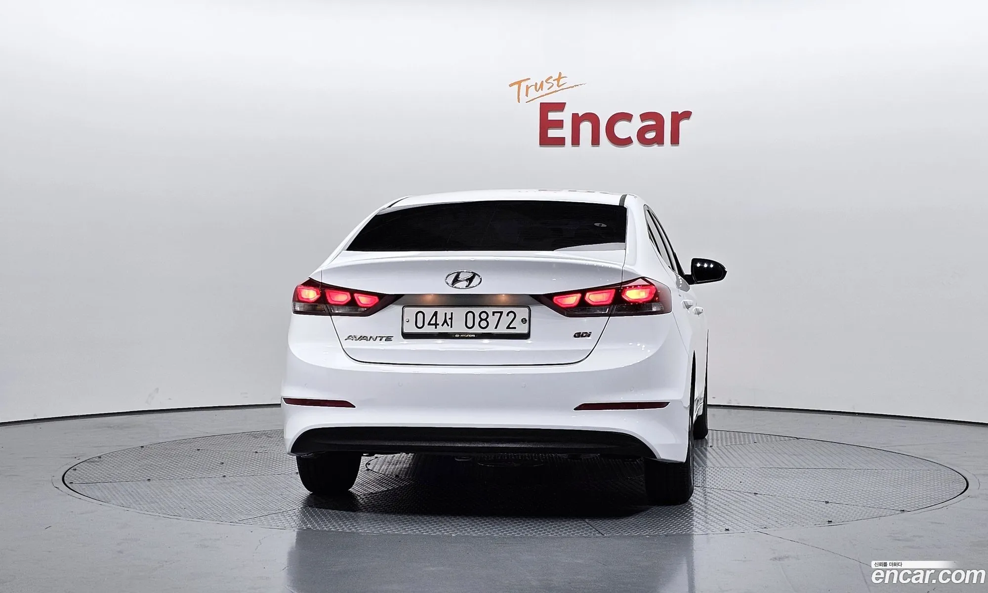 Hyundai Elantra AD 2016 — 8