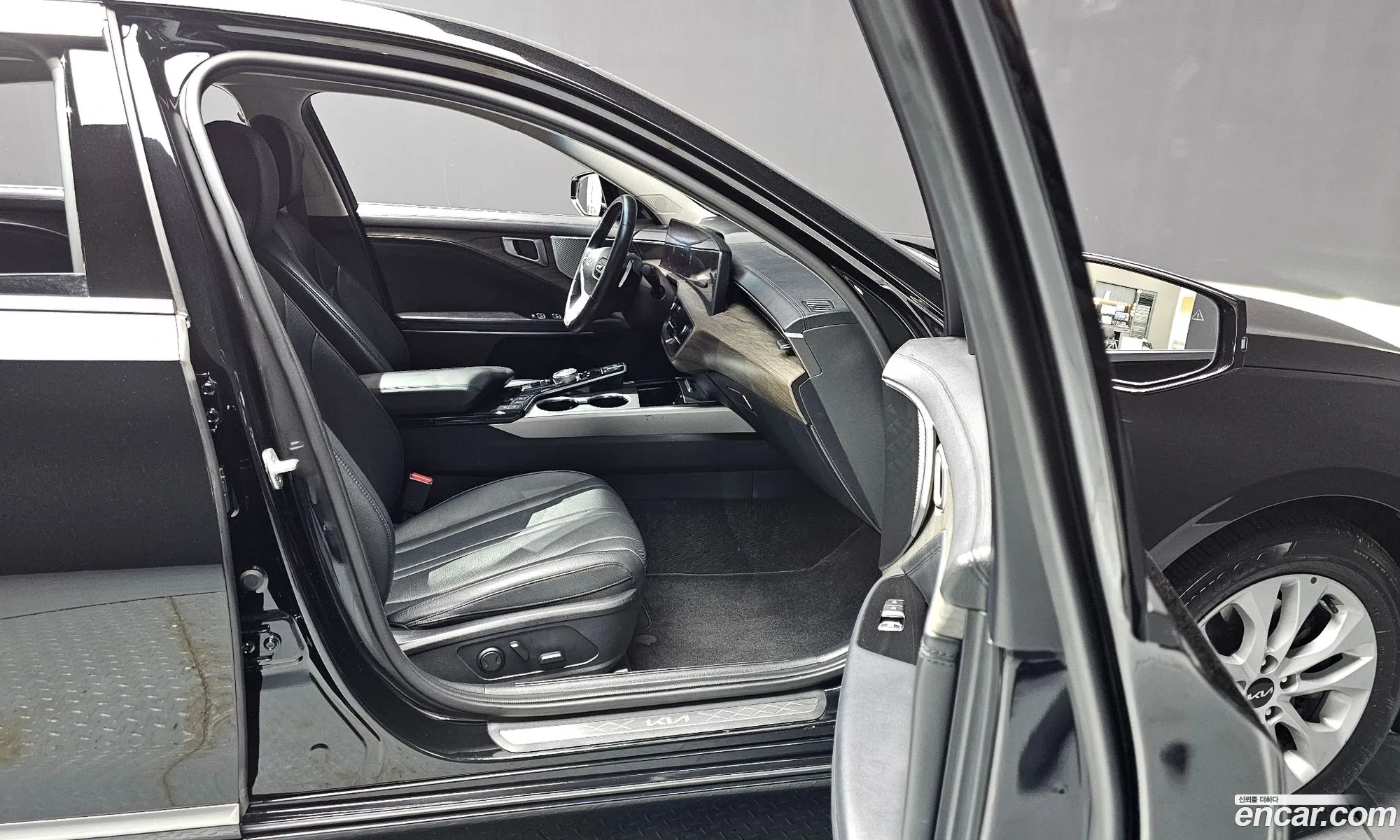 Kia K8 2021 — 2