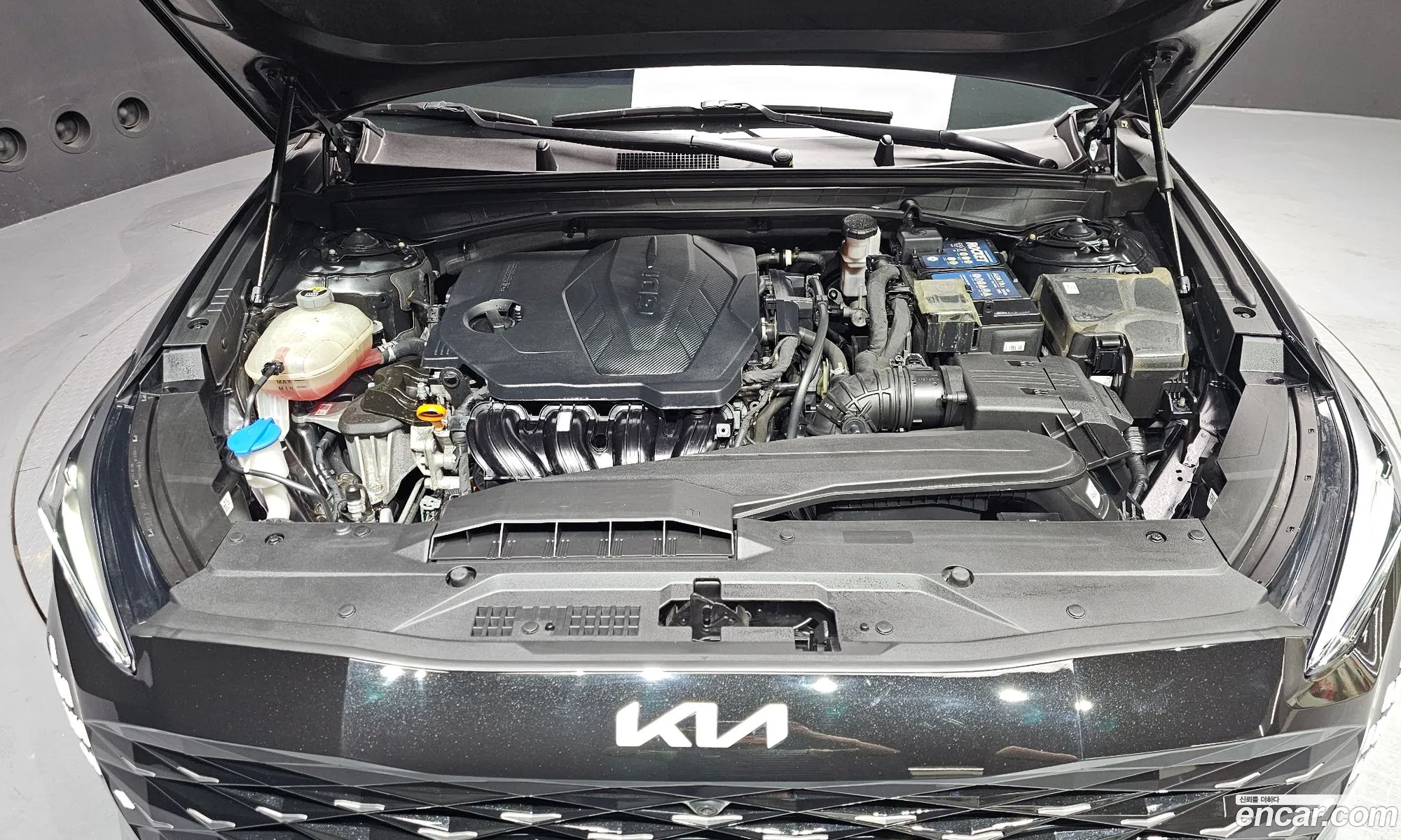 Kia K8 2021 — 4