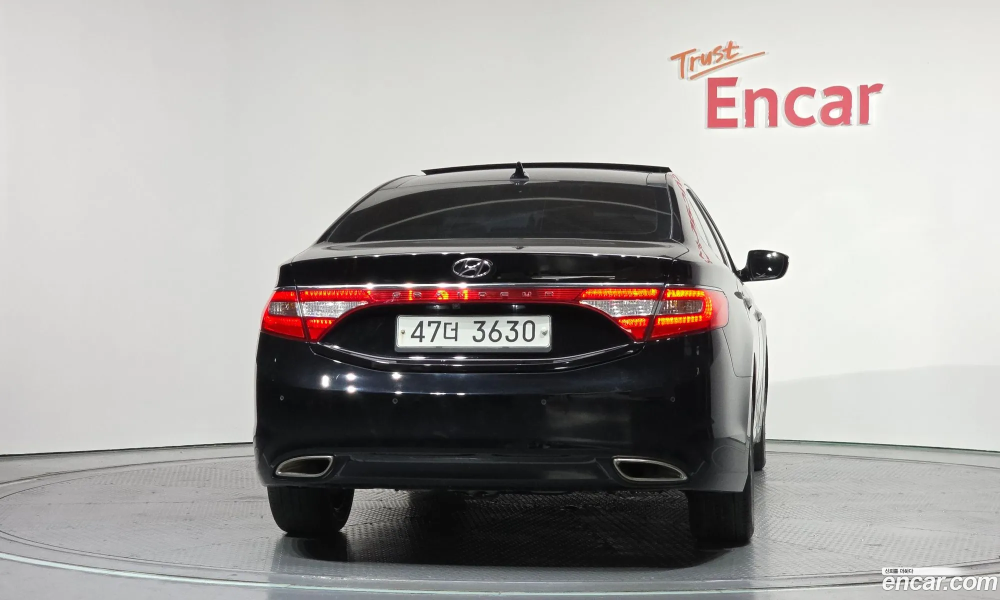Hyundai Grandeur HG 2014 — 16