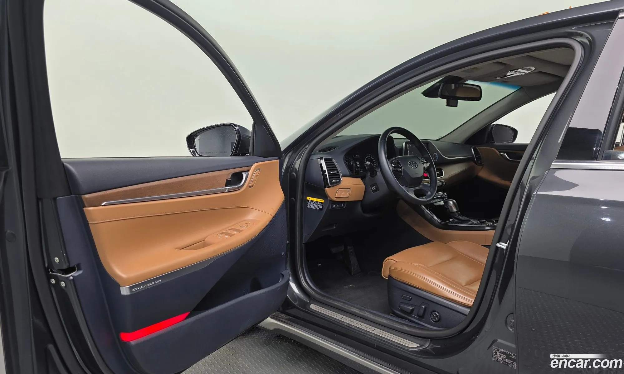 Hyundai Grandeur IG Hybrid 2017 — 6