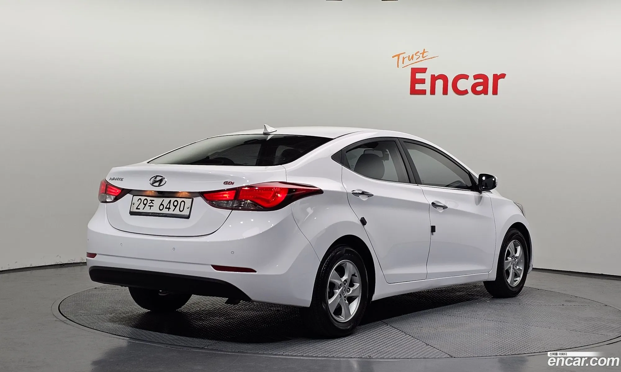 Hyundai Elantra 2014 — 16