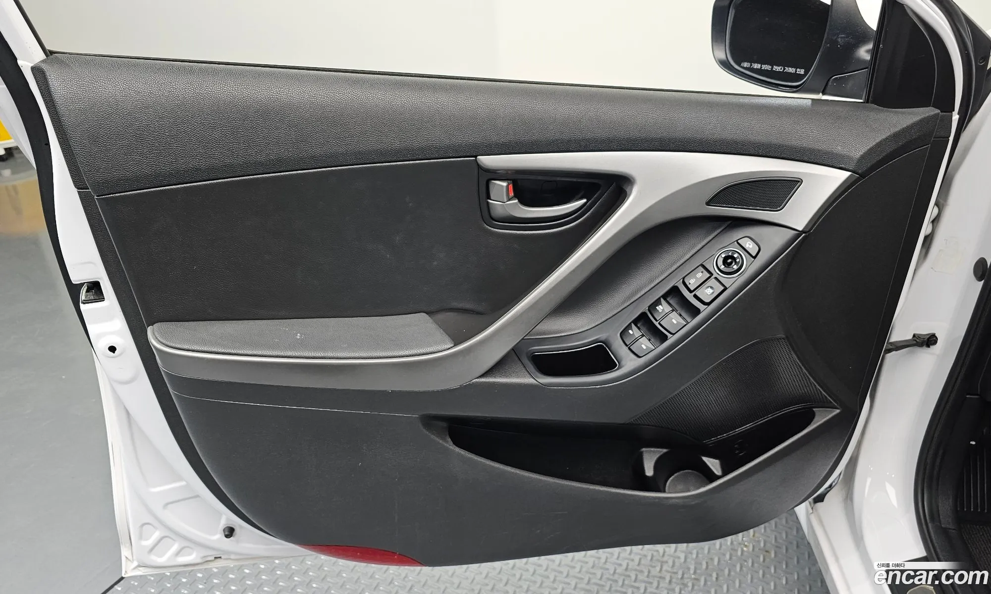 Hyundai Elantra 2014 — 2