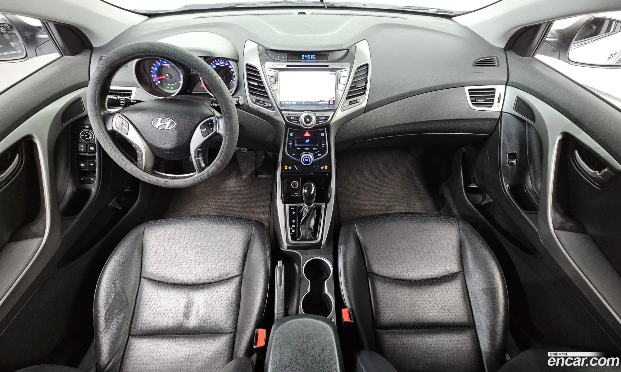 Hyundai Elantra 2014 — 24