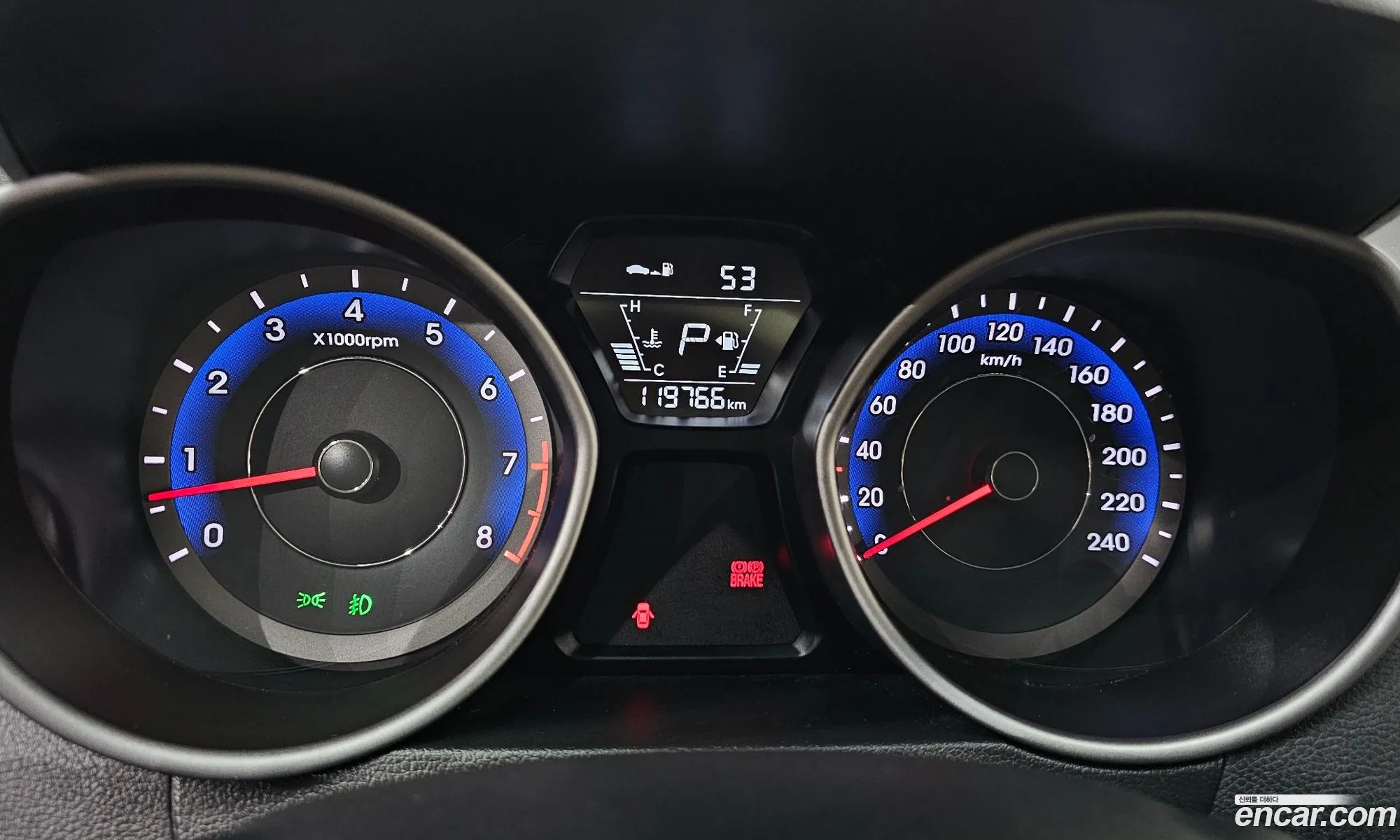 Hyundai Elantra 2014 — 26