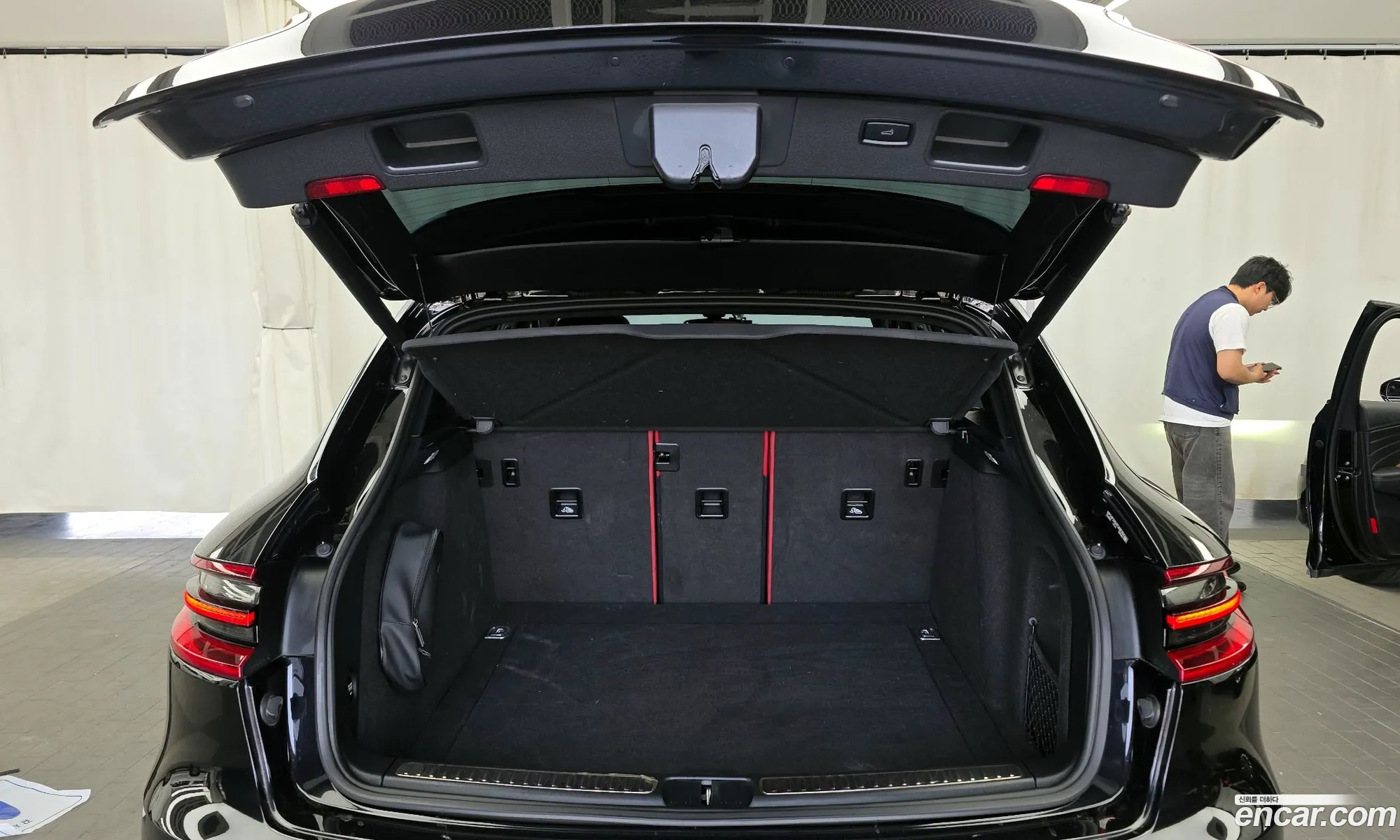 Porsche Macan 2014 WP1AF2954FLB95264 — 19