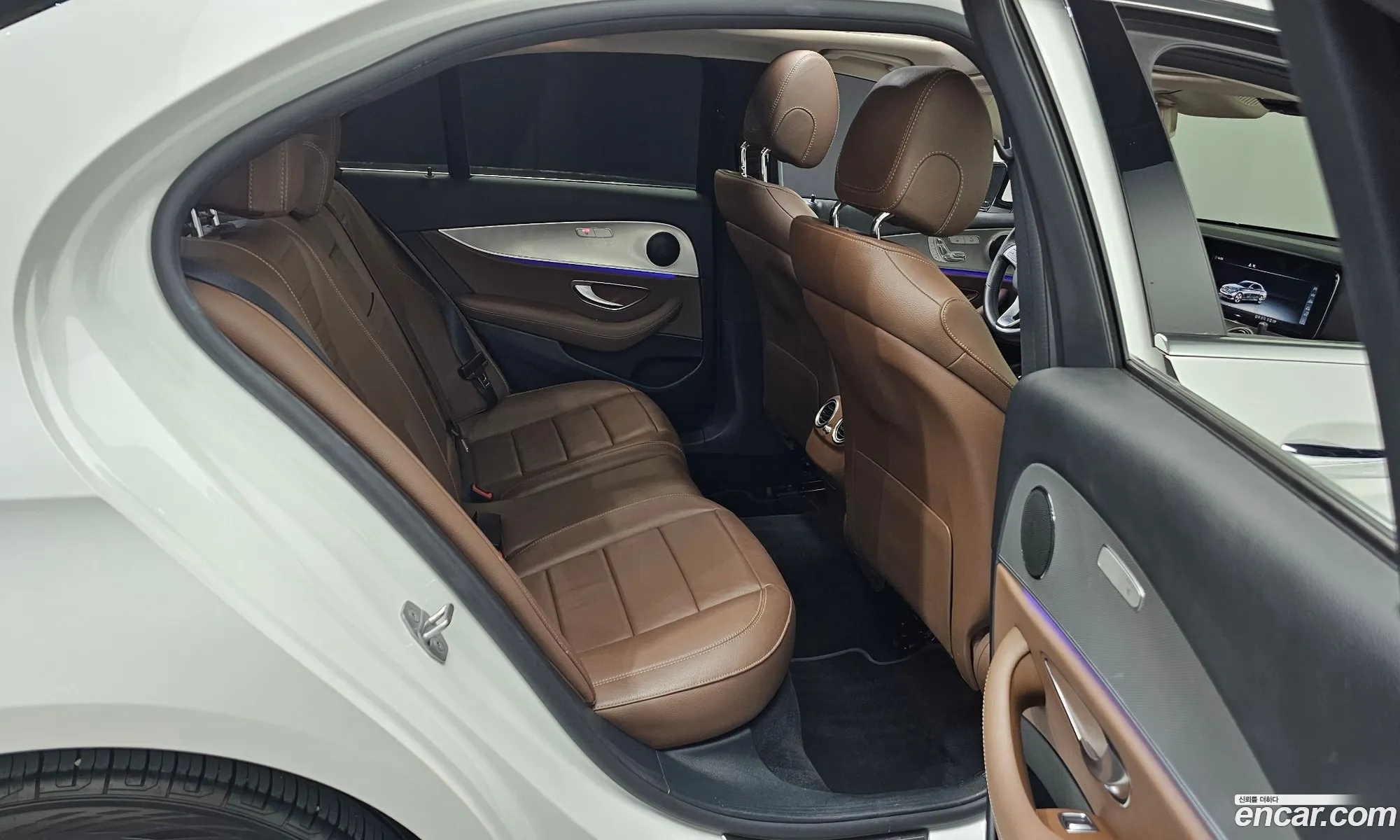 Mercedes-Benz E-Class W213 2018 — 3