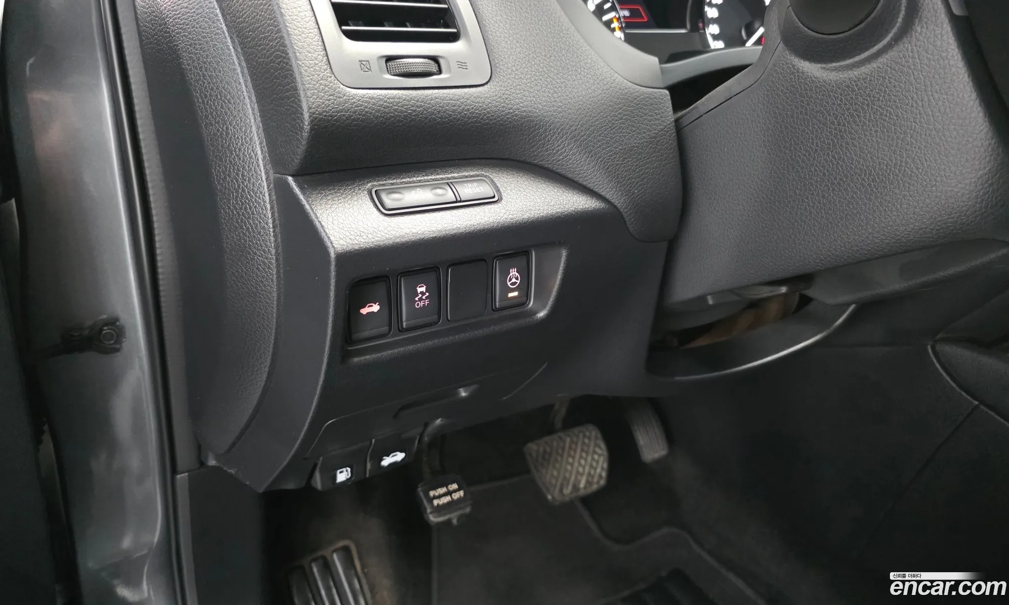 Nissan Altima 2018 — 25