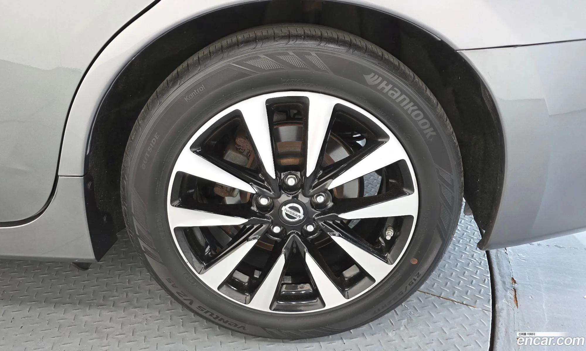 Nissan Altima 2018 — 22