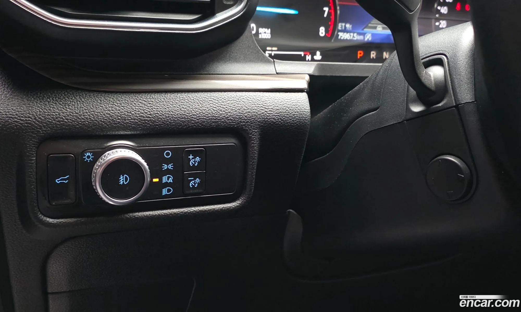 Ford Explorer 6th Gen 2021 — 24