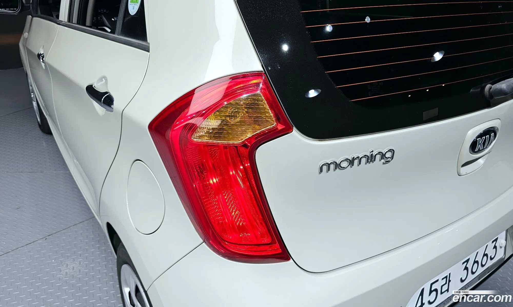Kia Morning 2015 — 12