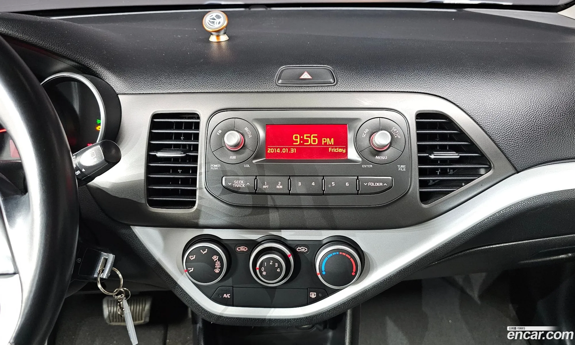 Kia Morning 2015 — 28