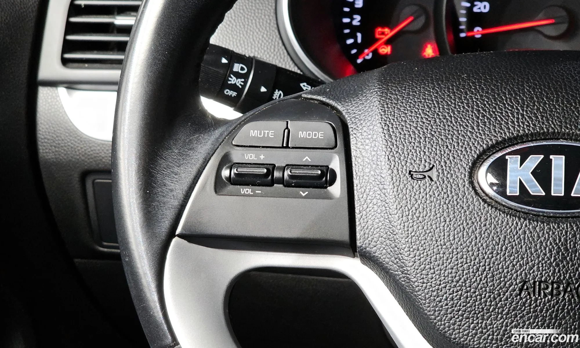 Kia Morning 2015 — 13