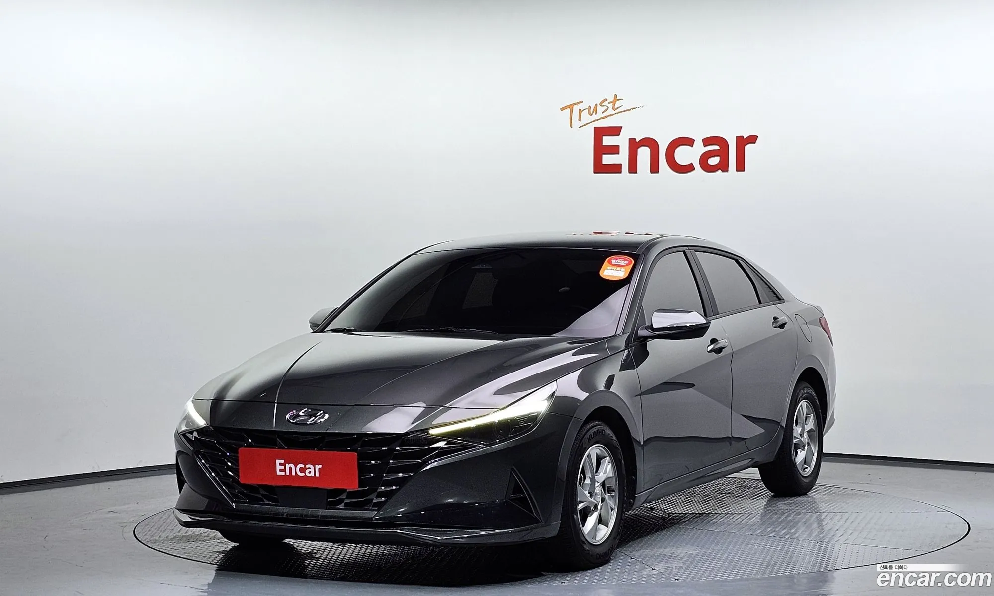 Hyundai Elantra 2022 — 25