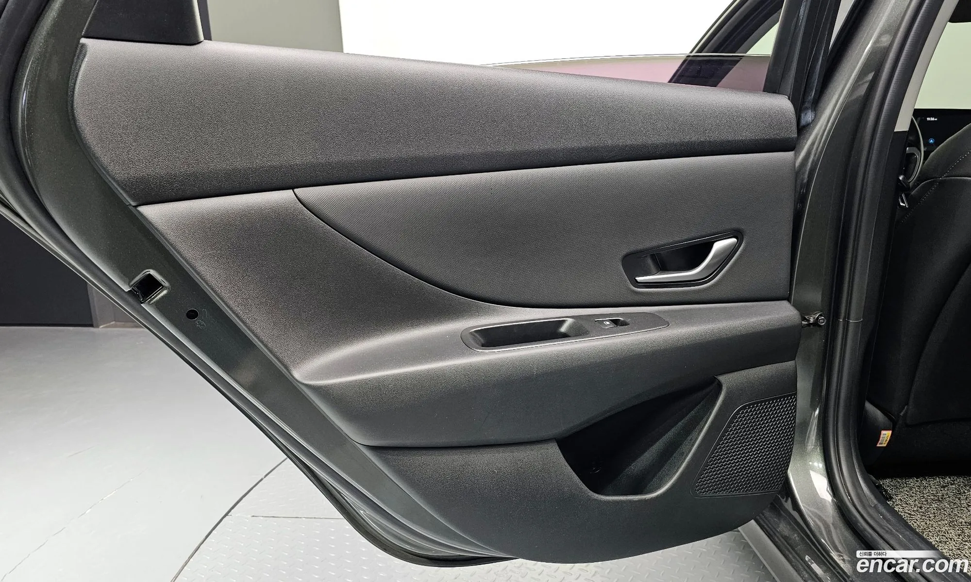 Hyundai Elantra 2022 — 6