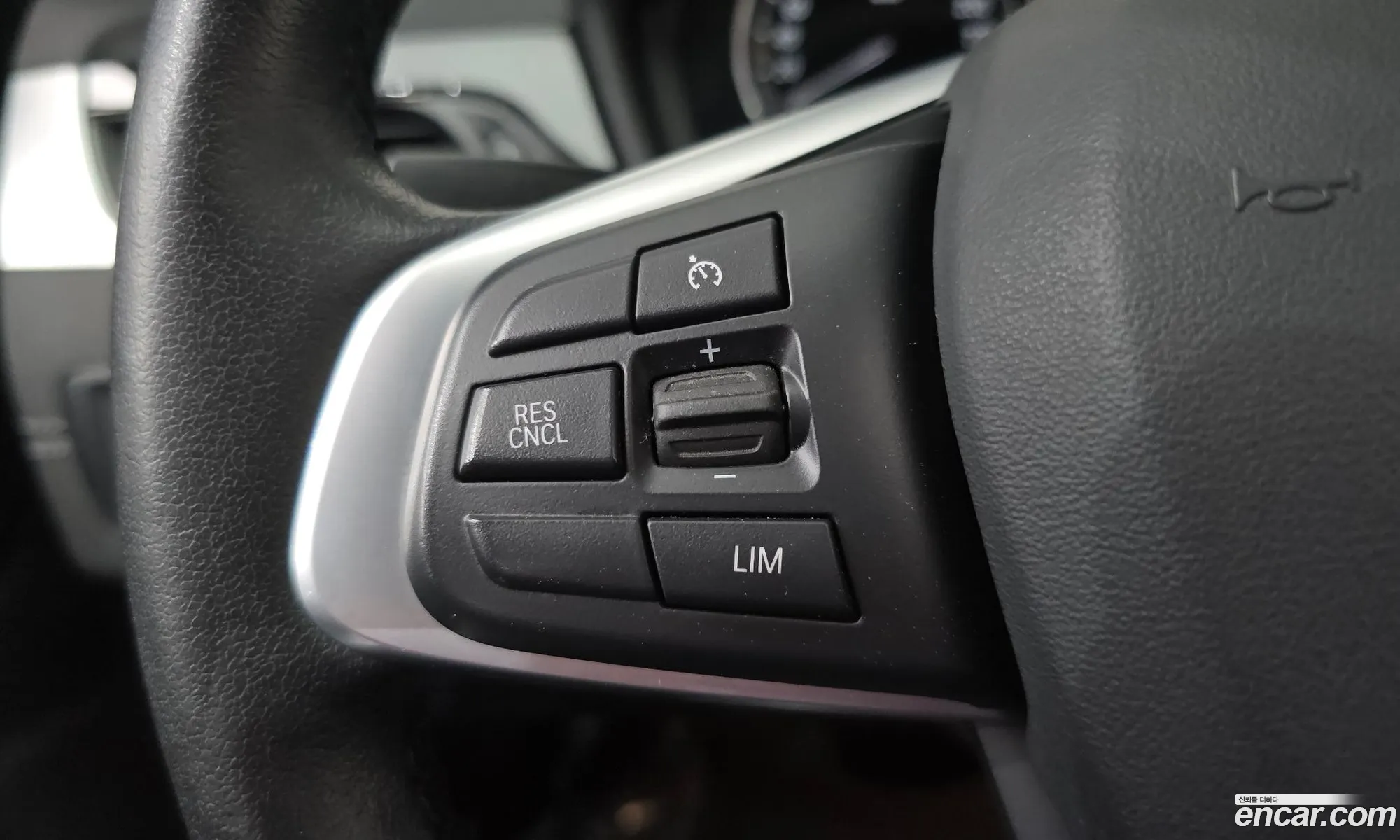BMW X2 2021 WBA11DF08M5S81003 — 9