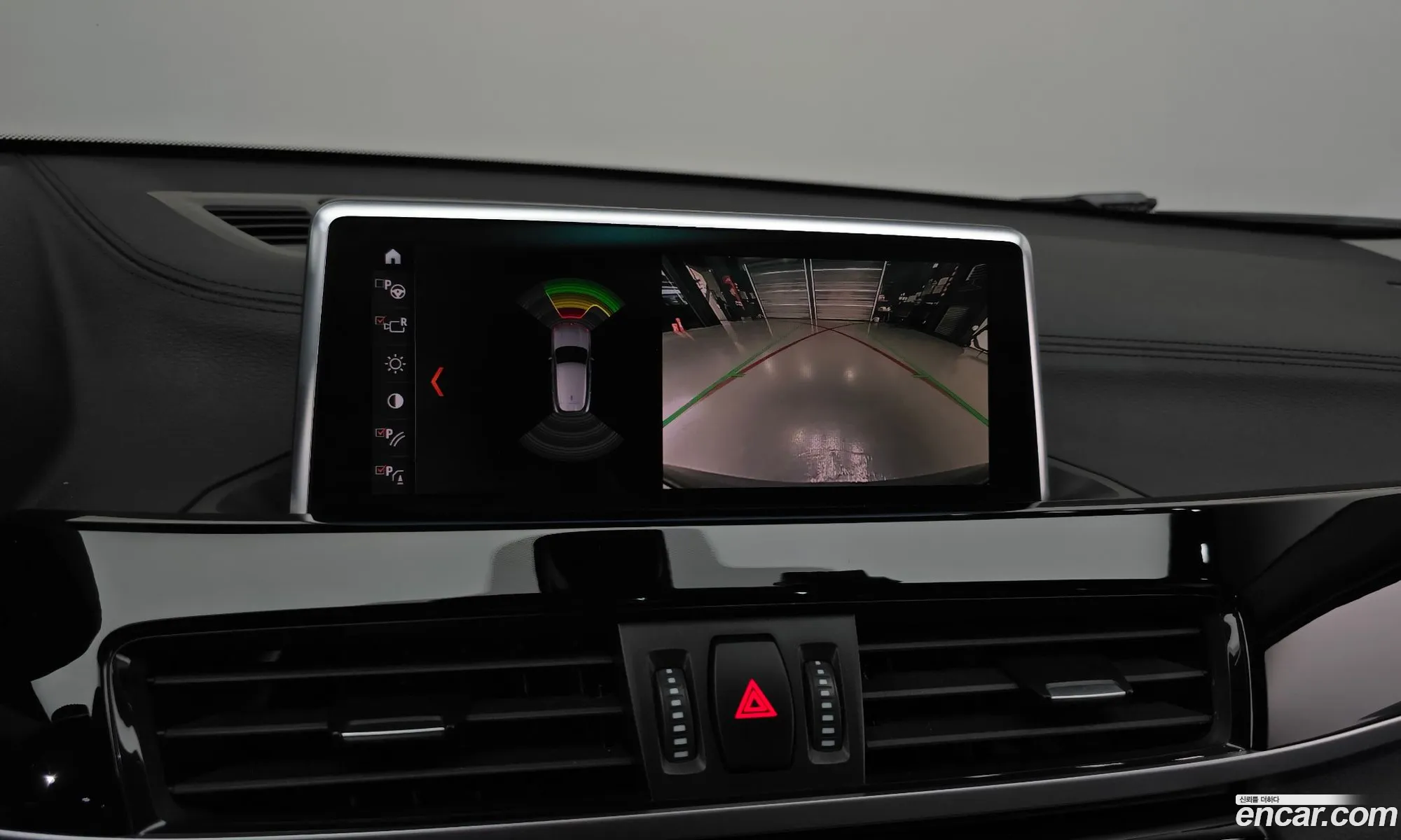 BMW X2 2021 WBA11DF08M5S81003 — 24
