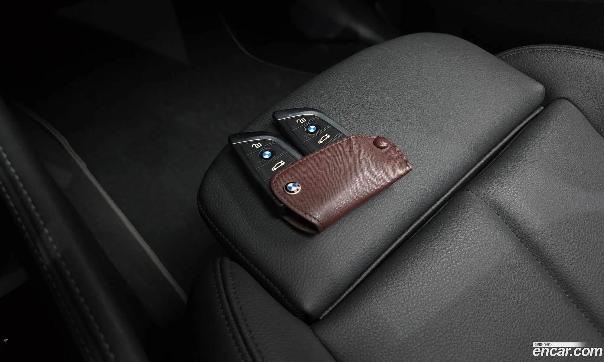 BMW X2 2021 WBA11DF08M5S81003 — 25