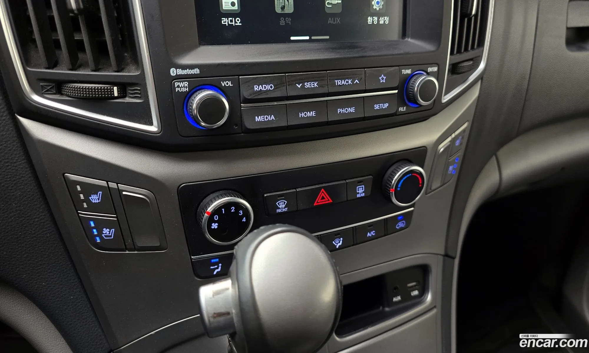 Hyundai Grand Starex 2020 — 25