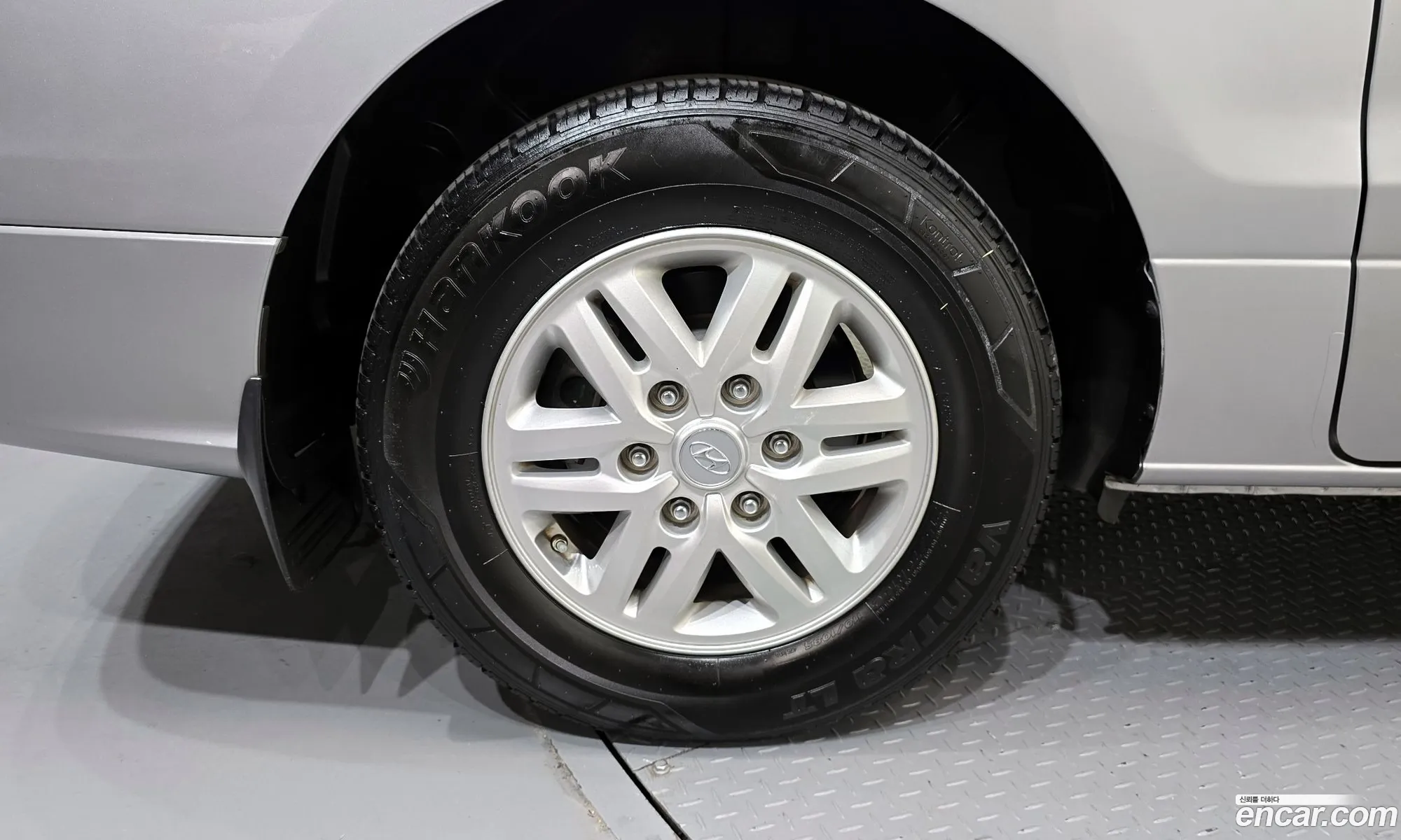Hyundai Grand Starex 2020 — 14