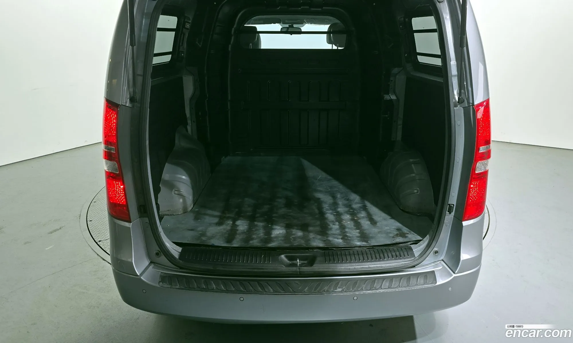 Hyundai Grand Starex 2020 — 8