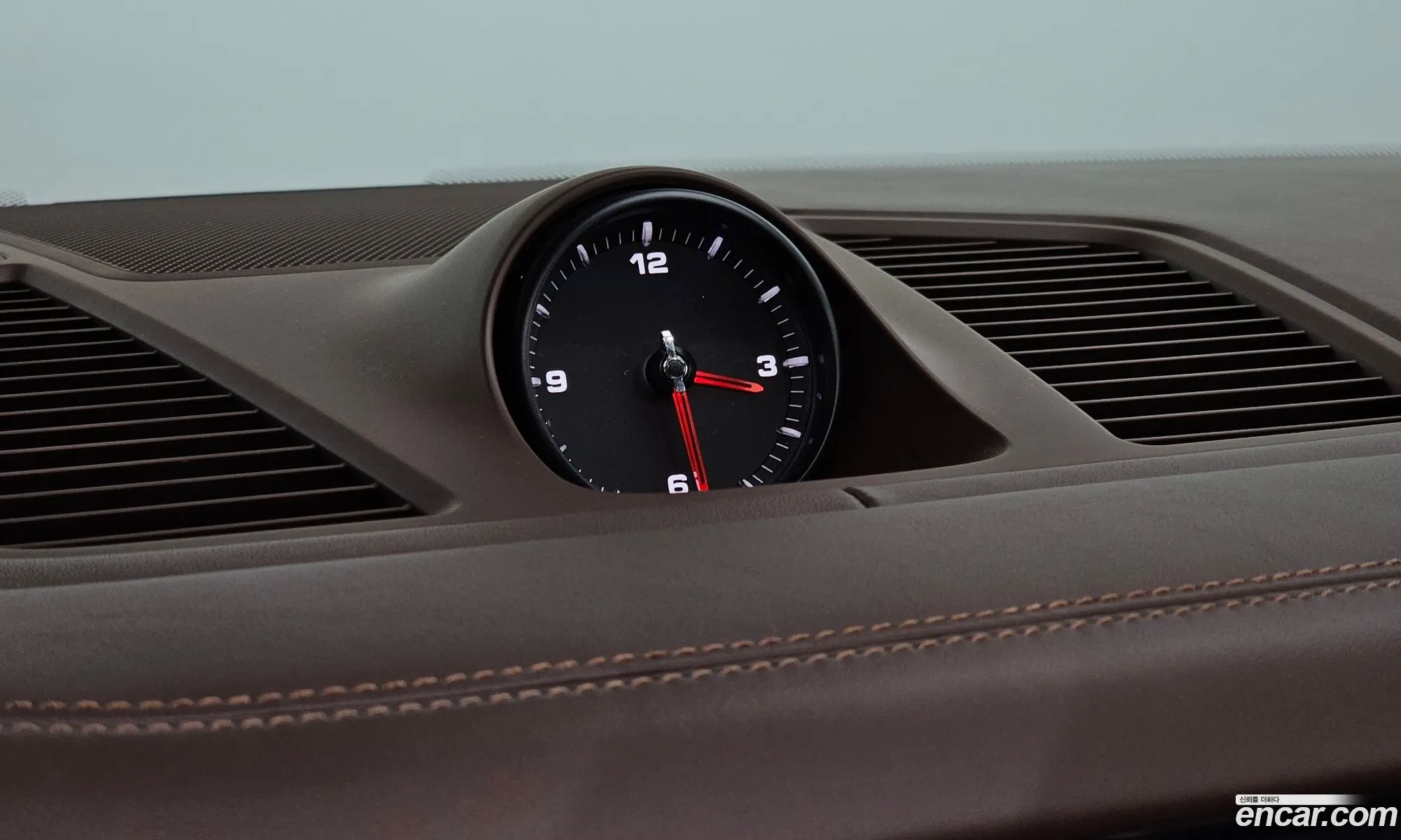Porsche Cayenne 2022 WP1AA29Y4NDA18392 — 5