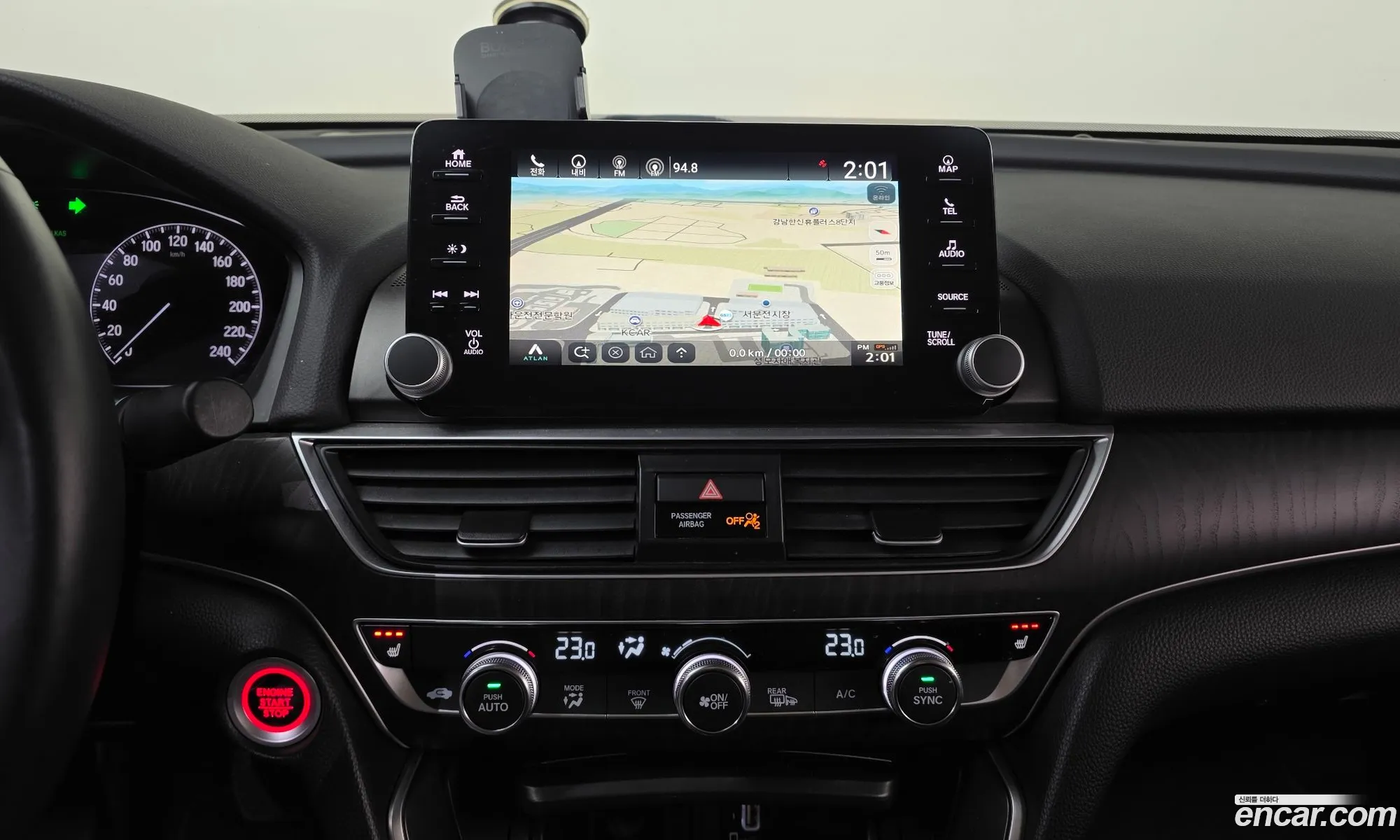 Honda Accord 10th Gen 2019 — 32