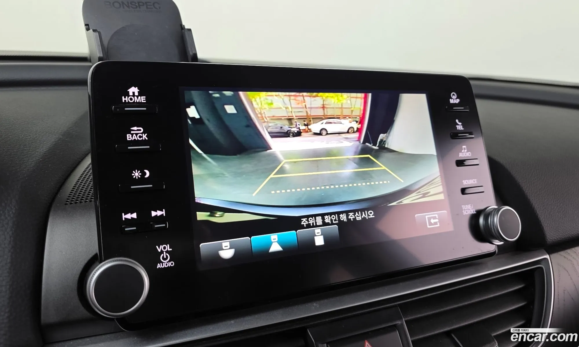 Honda Accord 10th Gen 2019 — 25