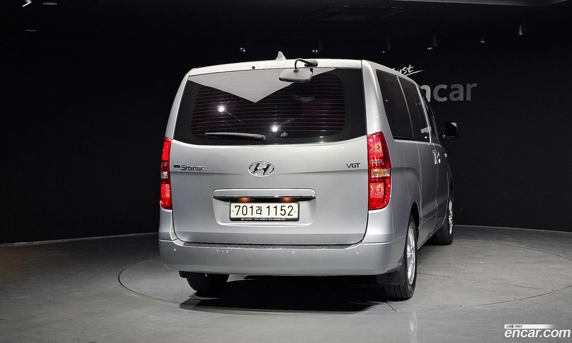 Hyundai Grand Starex 2019 — 19
