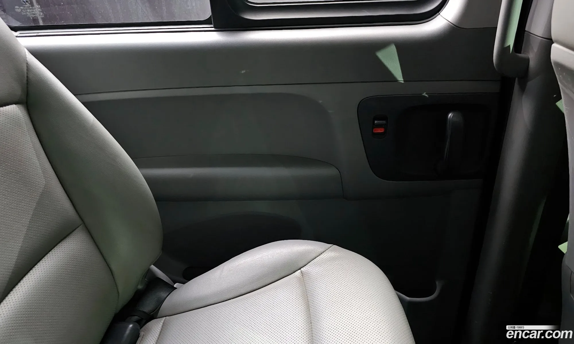 Hyundai Grand Starex 2019 — 3