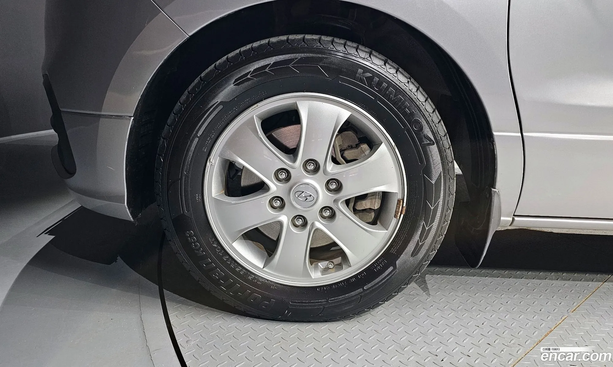 Hyundai Grand Starex 2019 — 15