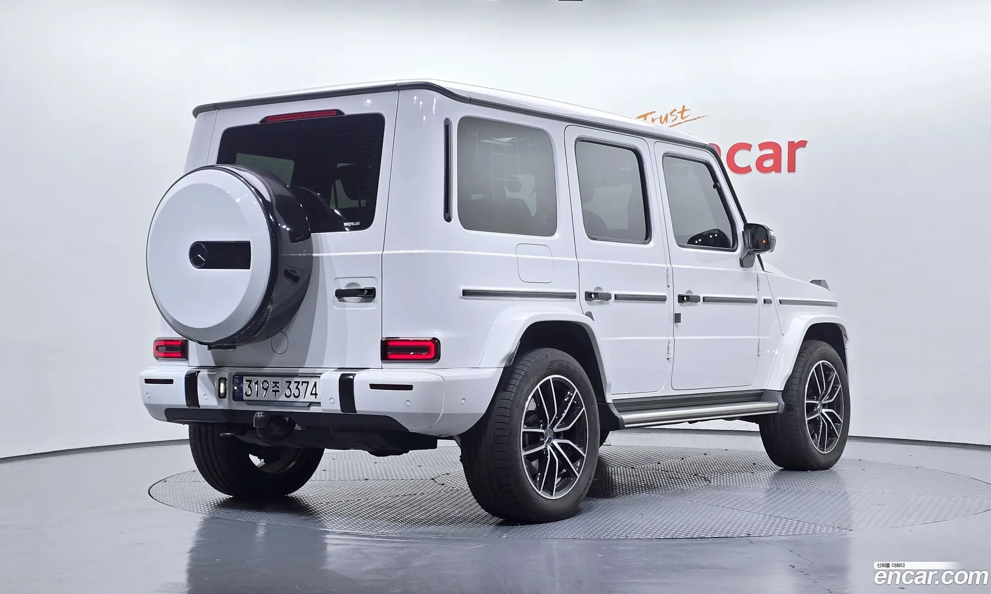 Mercedes-Benz G-Class W463b 2023 — 19