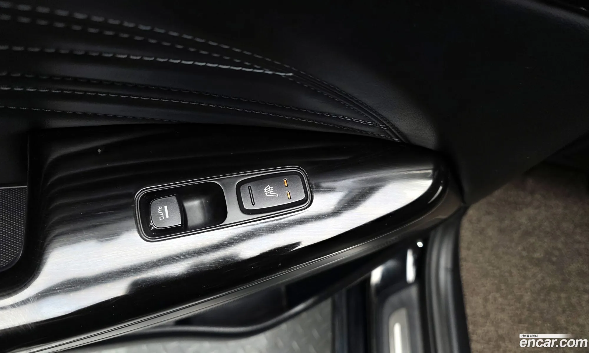 Kia K7 Premier Hybrid 2019 — 40