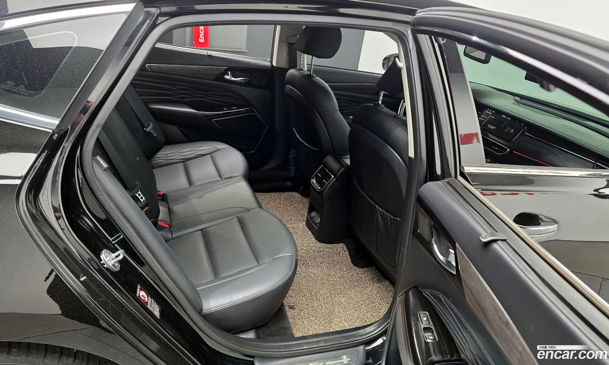 Kia K7 Premier Hybrid 2019 — 39