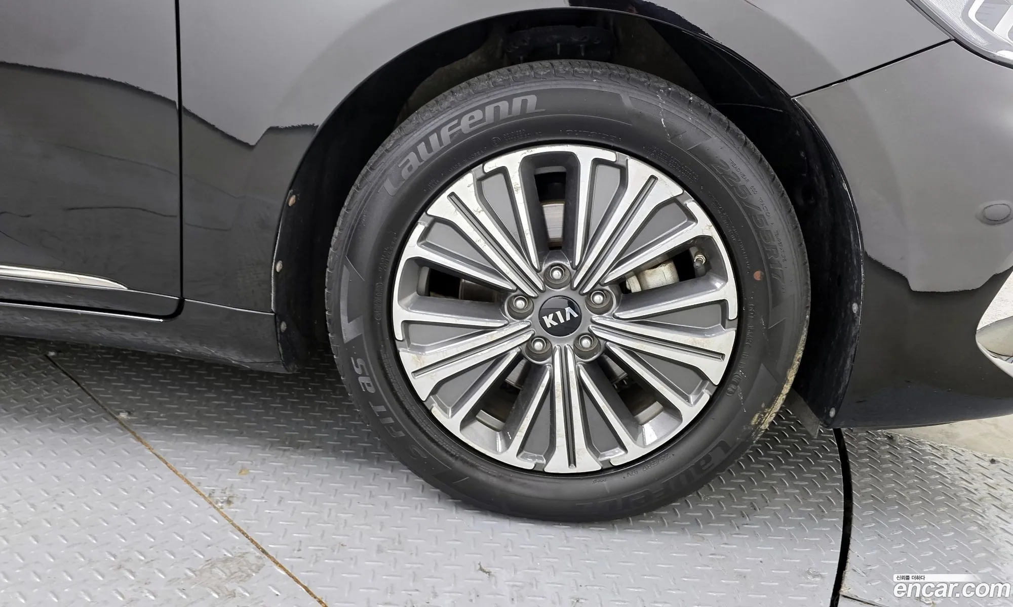 Kia K7 Premier Hybrid 2019 — 10