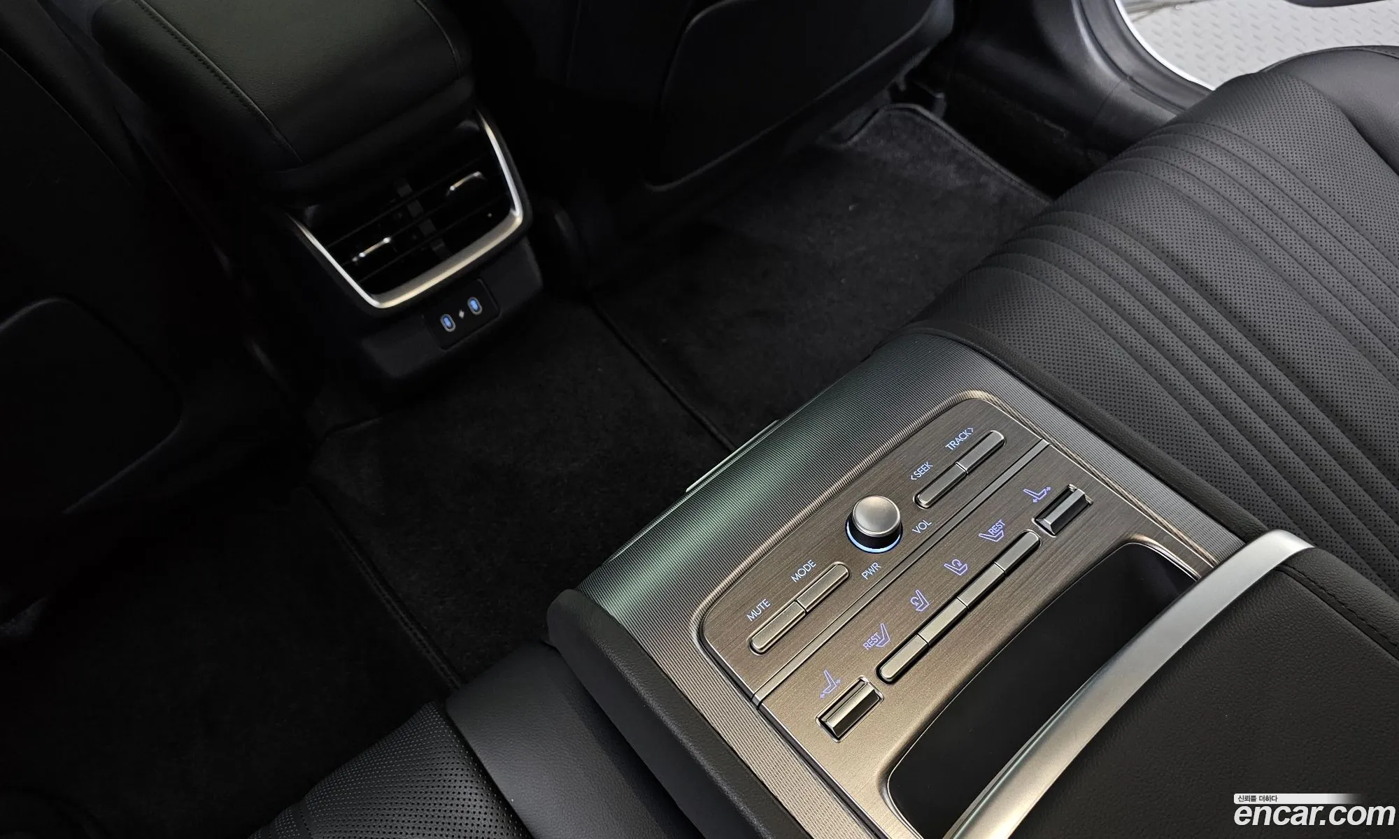 Hyundai Grandeur 2023 — 20