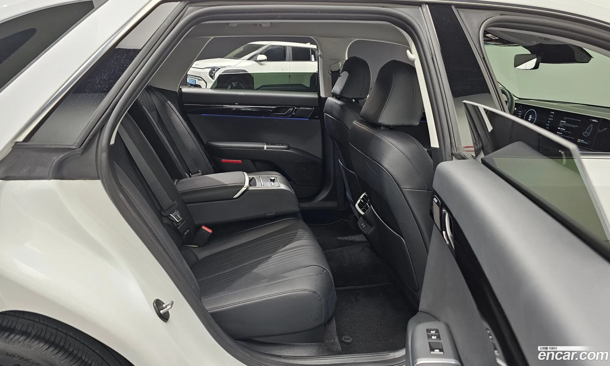 Hyundai Grandeur 2023 — 9