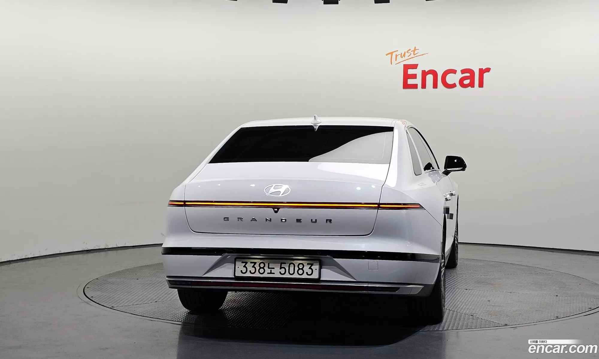 Hyundai Grandeur 2023 — 4
