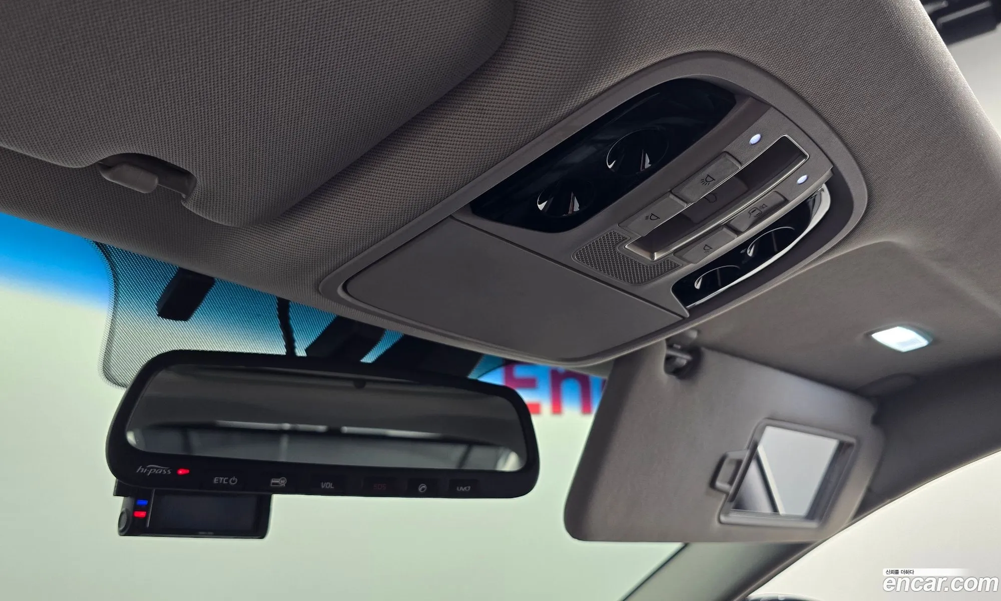 Kia K7 2016 — 19