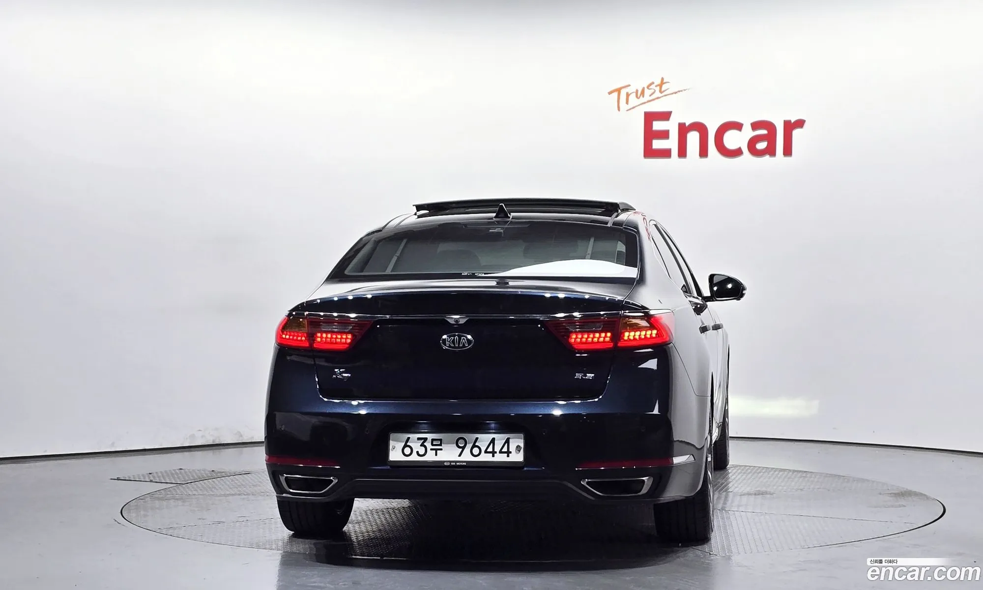 Kia K7 2016 — 13
